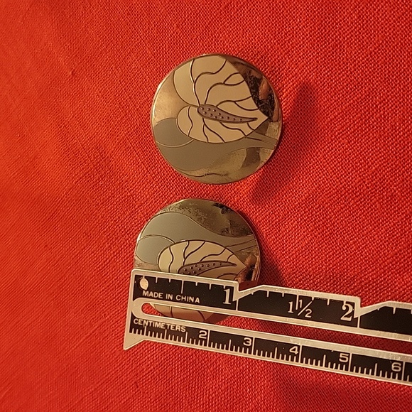 ￼Anthurium Cloisonné Earrings | Vintage Laurel Burch - Picture 4 of 4